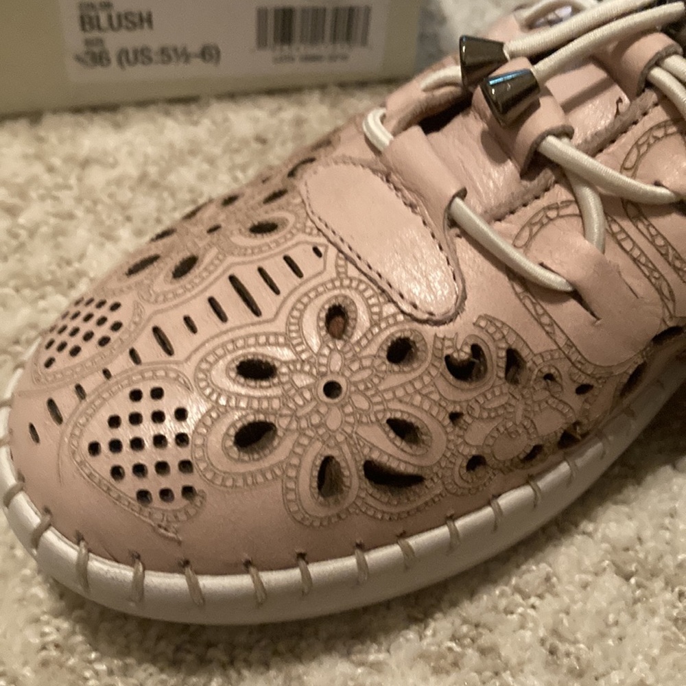 Spring Step  sneakers - Picture 2 of 2